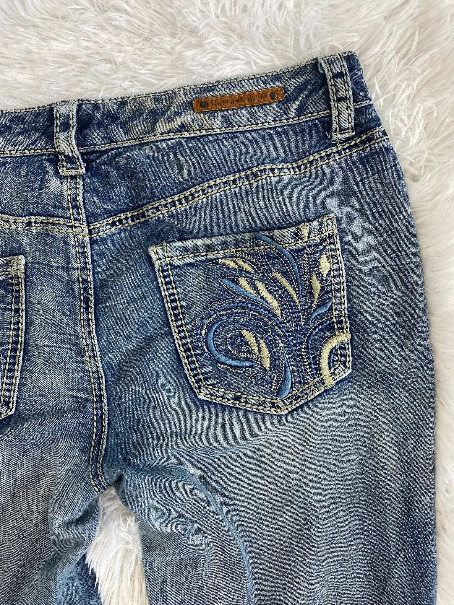 Rhythm in blues Vintage Jeans Größe L – Detailansicht 5