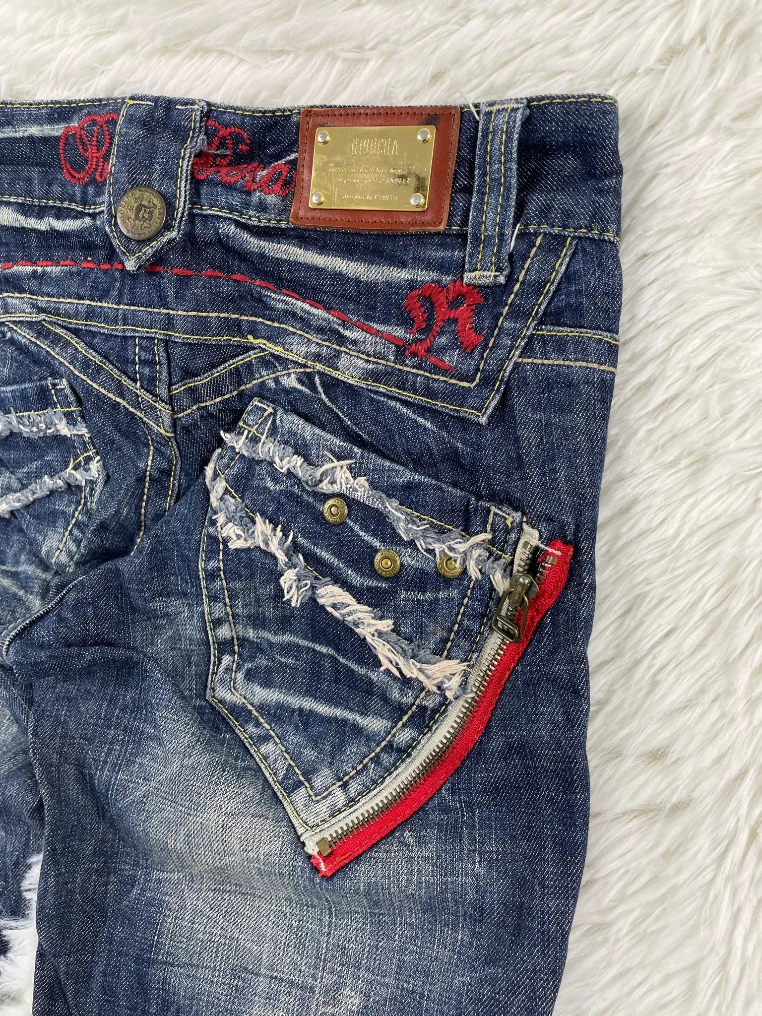 Riobera Vintage Jeans Größe S – Detailansicht 5