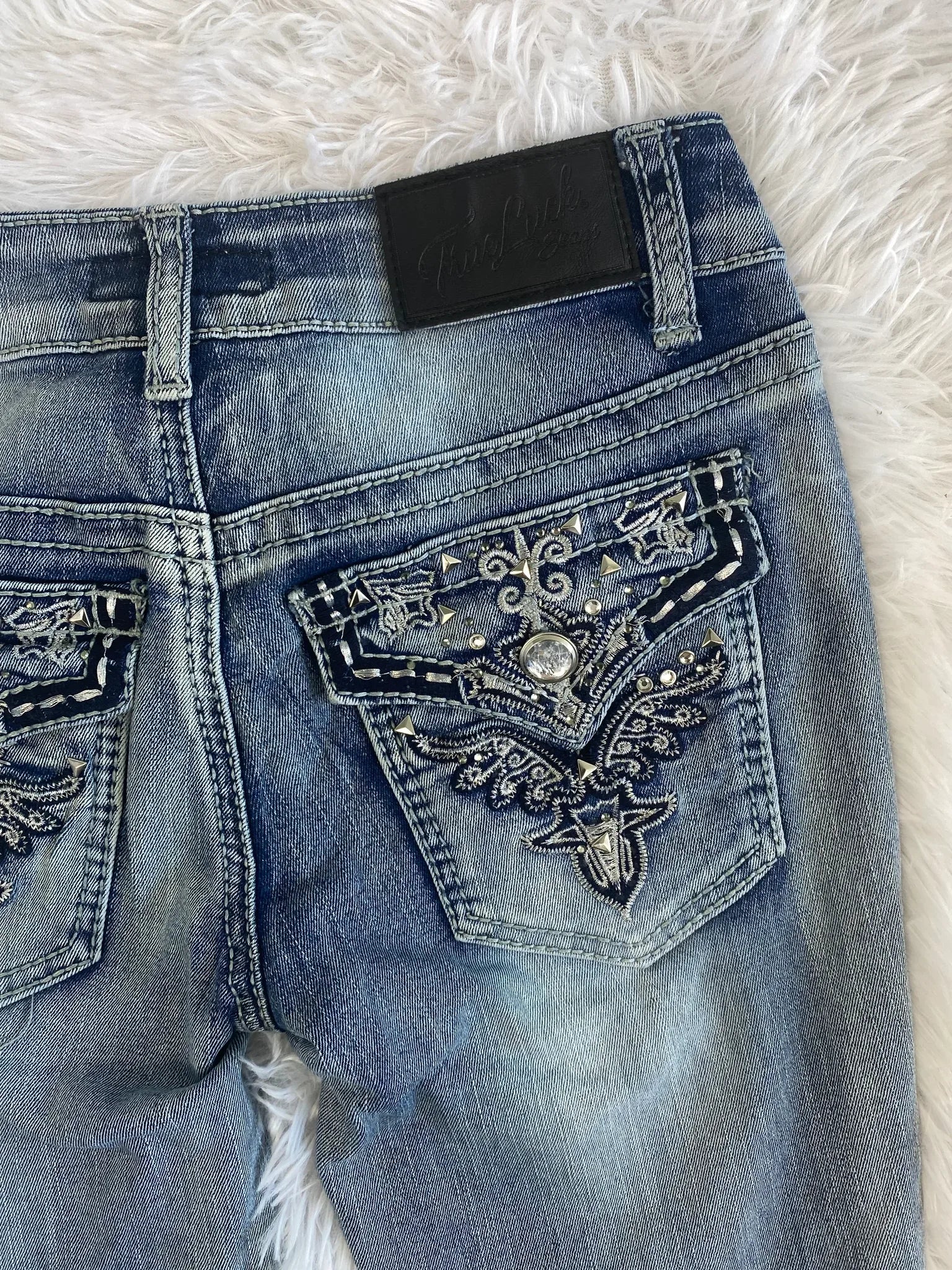 Trueluck Vintage Jeans Größe XXXS – Detailansicht 5