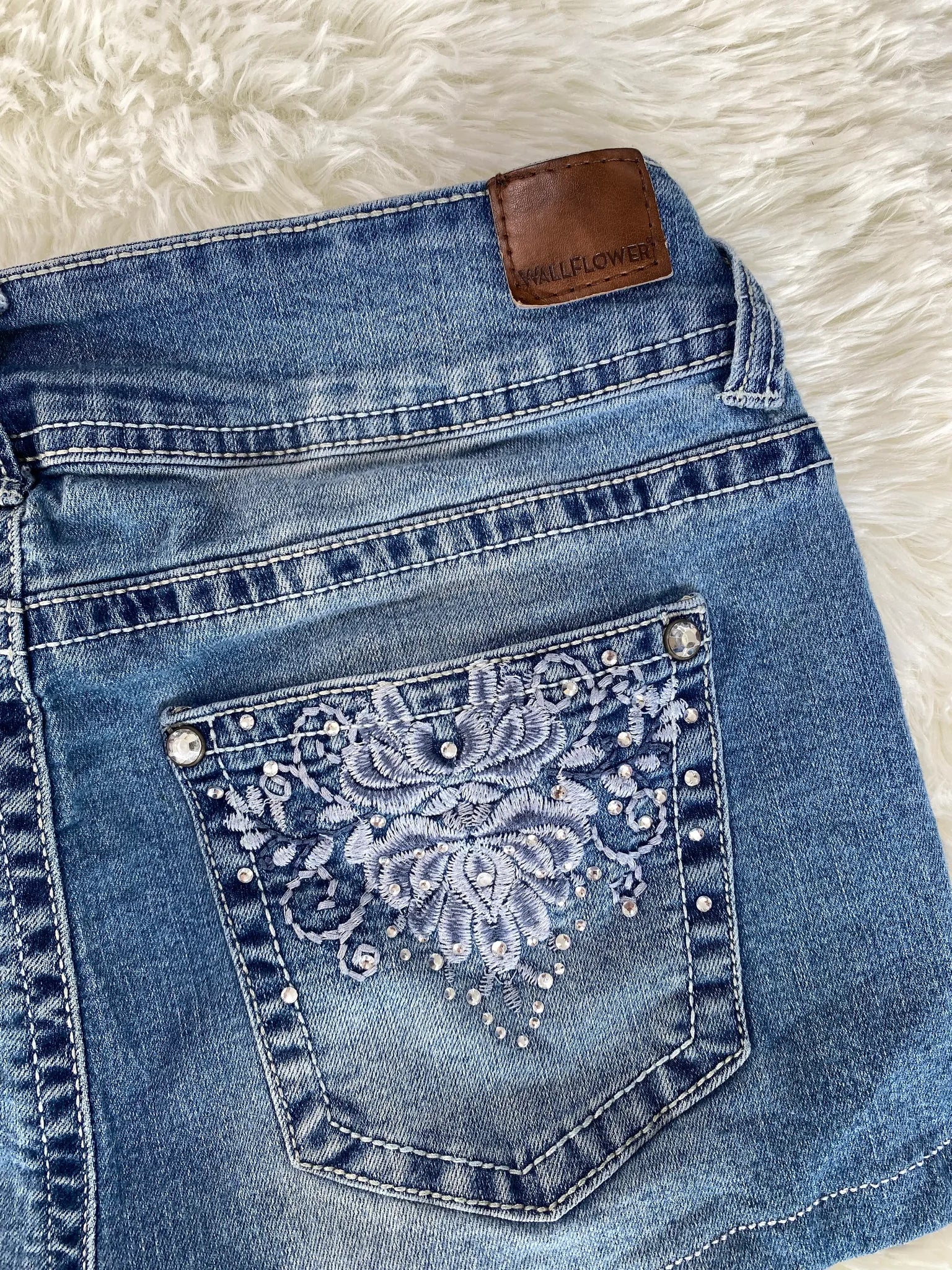 Wallflower Vintage Jeans Größe XS – Detailansicht 5